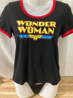 Wonder Woman DC Comics Ringer Graphic Tee Black Red Small